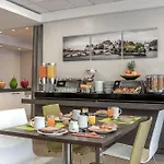 Citadines Les Halles 4*