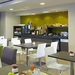 Citadines Les Halles 4*
