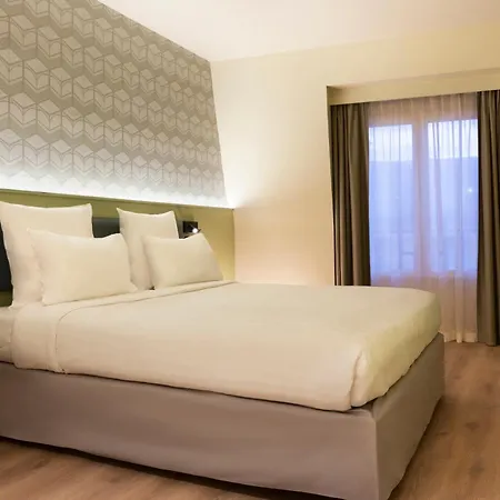 Aparthotel Citadines Les Halles 4*