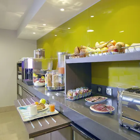 Citadines Les Halles 4*