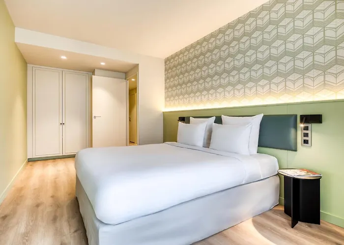 Citadines Les Halles 4*