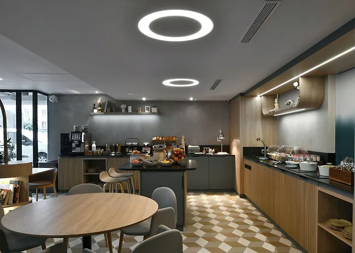 Citadines Les Halles Апарт-отель Париж