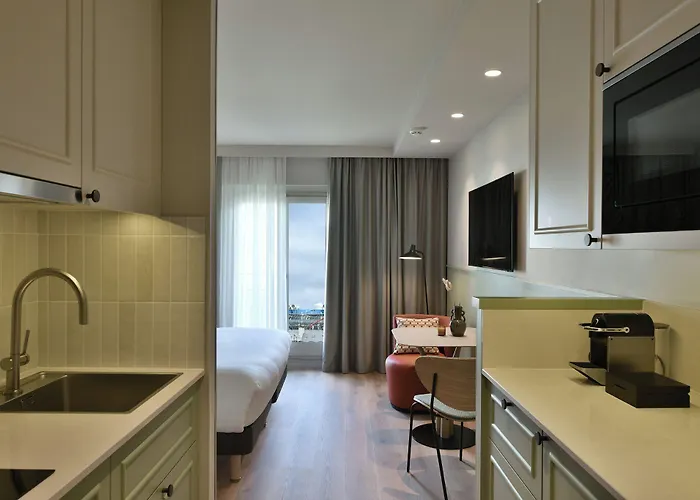 Citadines Les Halles Aparthotel 4*