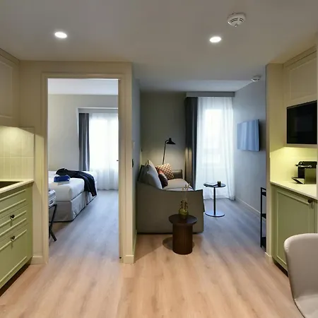 Citadines Les Halles 4*